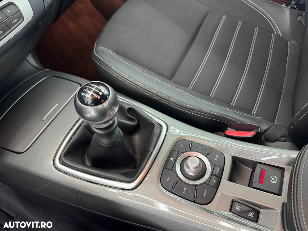 Renault Laguna ENERGY dCi 130 FAP Start-Stop Paris Business - 20