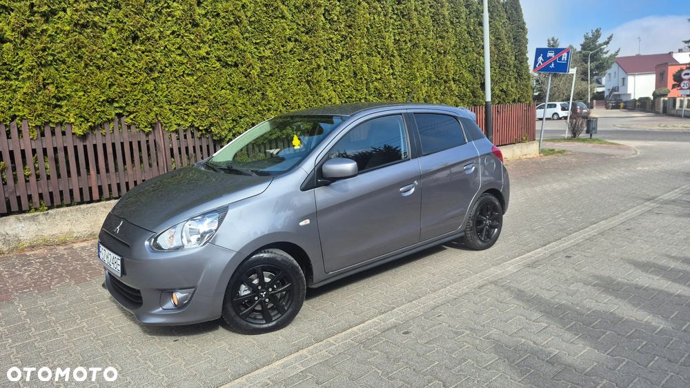 Mitsubishi Space Star 1.2 Intense - 16