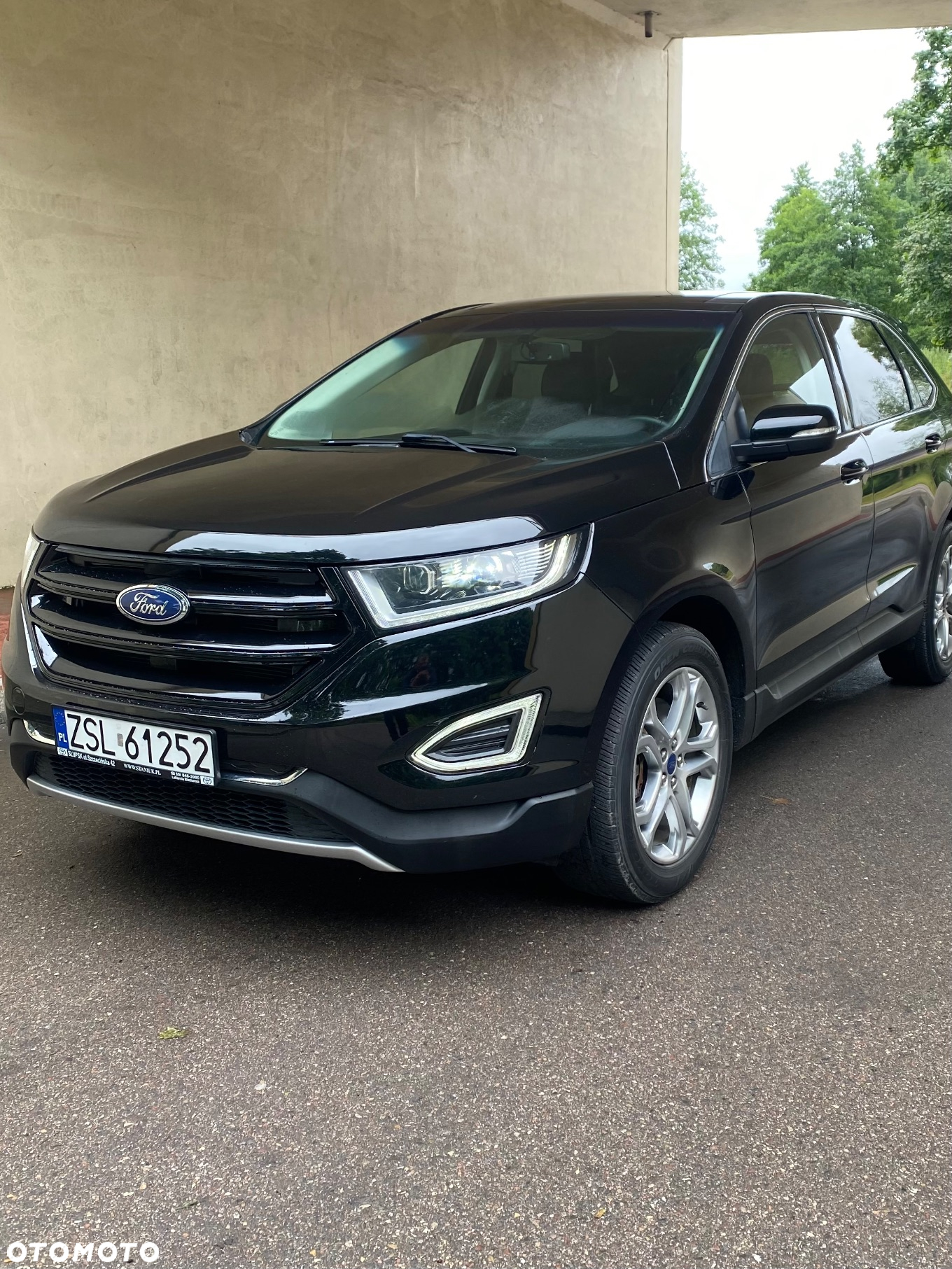 Ford Edge - 8