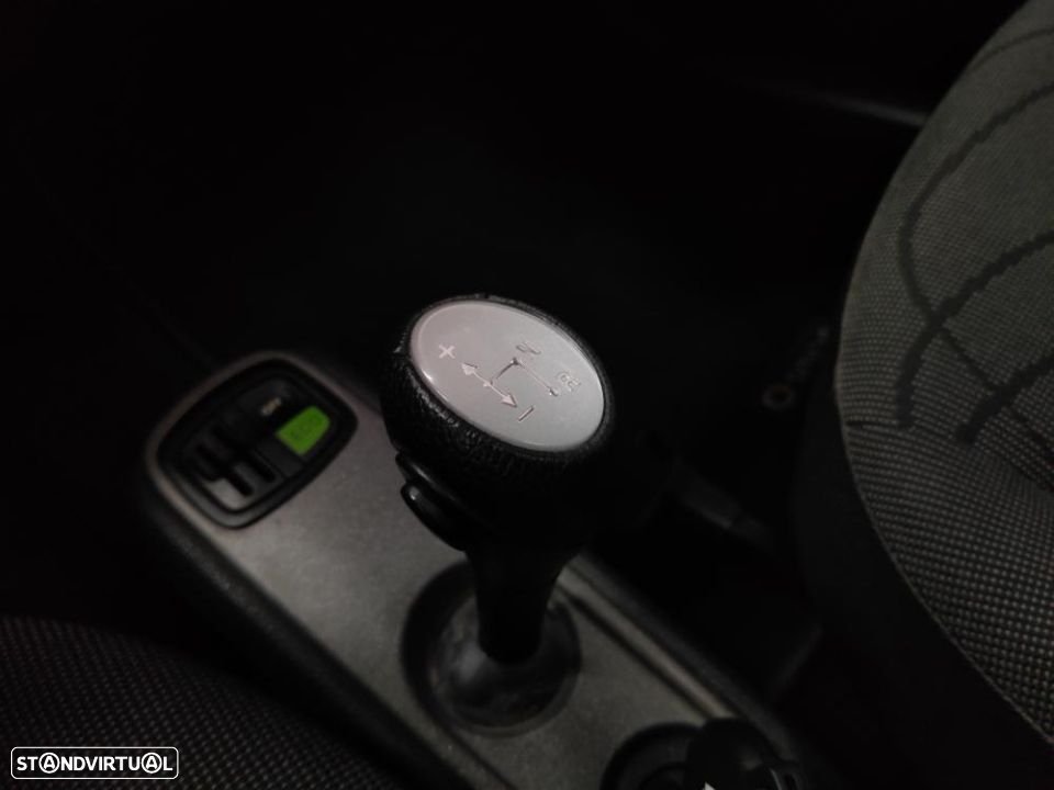 Smart ForTwo Coupé 1.0 mhd Passion 71 - 27