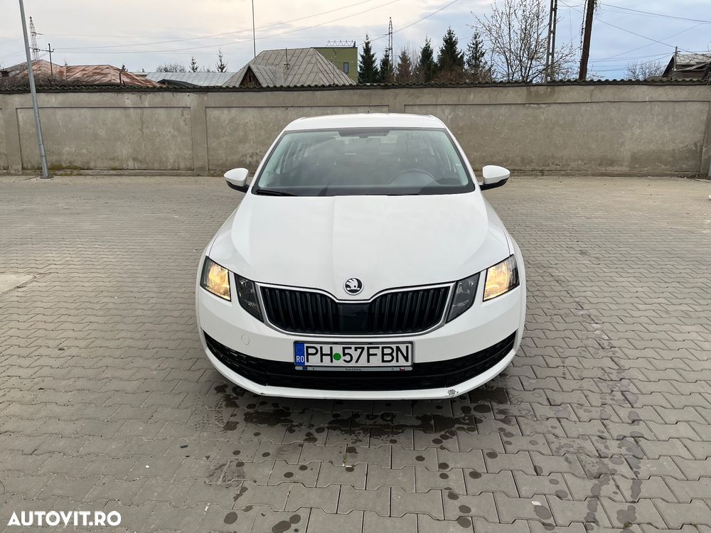 Skoda Octavia - 2