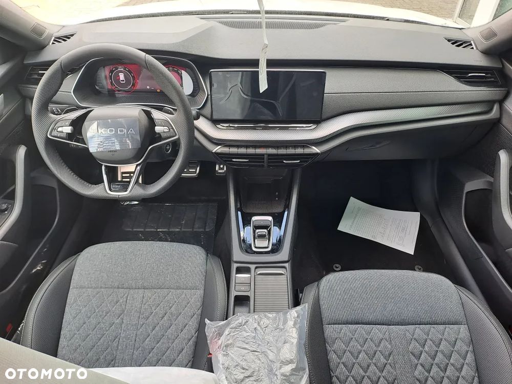 Skoda Octavia 1.5 TSI mHEV Sportline DSG - 7
