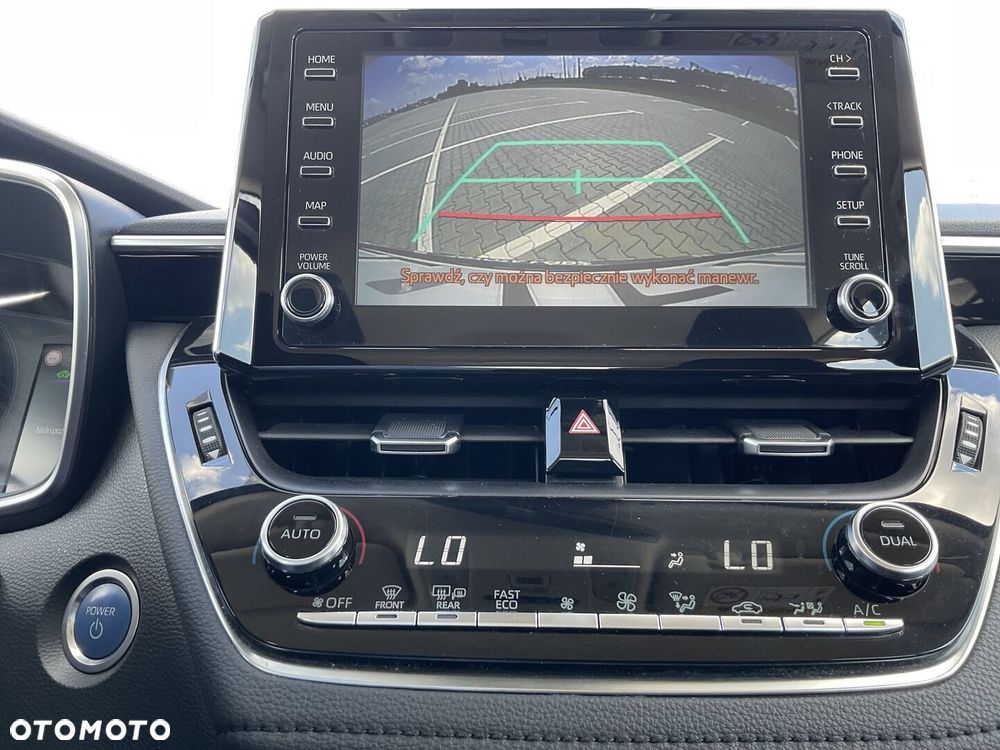 Toyota Corolla 1.8 Hybrid Comfort - 12