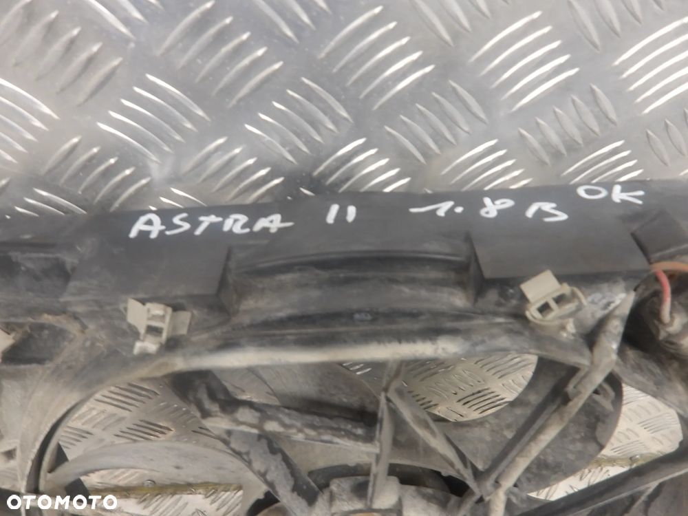 OPEL ASTRA G II BERTONE 3D 98-09 1.8B ELEKTRYCZNY WENTYLATOR CHŁODNICY 0130303245 - 2