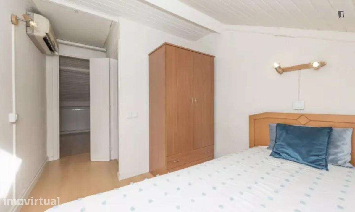 Quarto - localizado em Entrecampos Lisbon - Grande imagem: 2/6