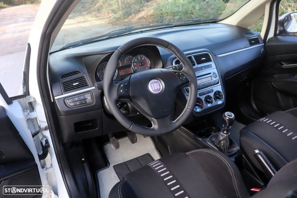 Fiat Grande Punto 1.3 M-Jet Sport - 32