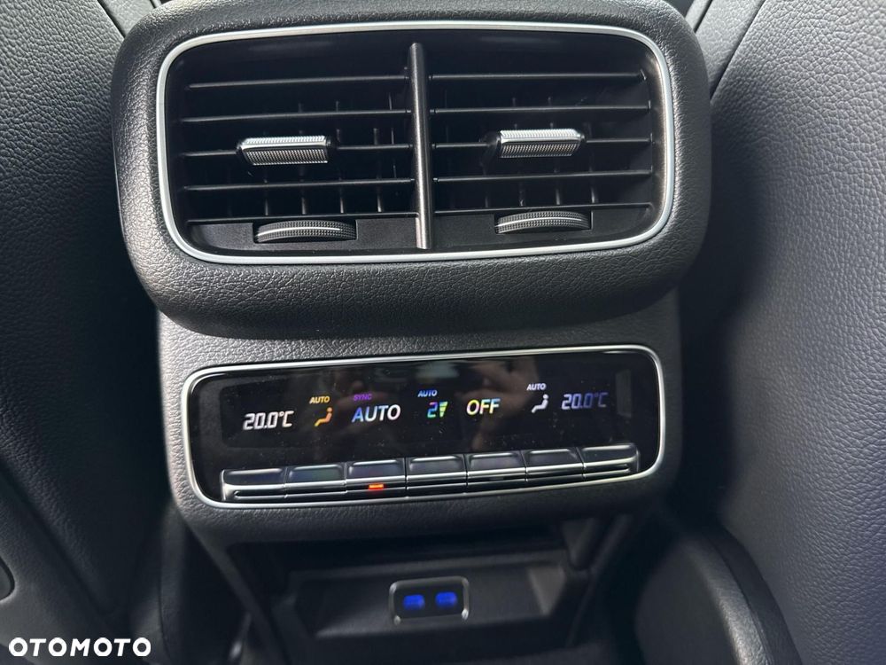 Mercedes-Benz GLE - 23