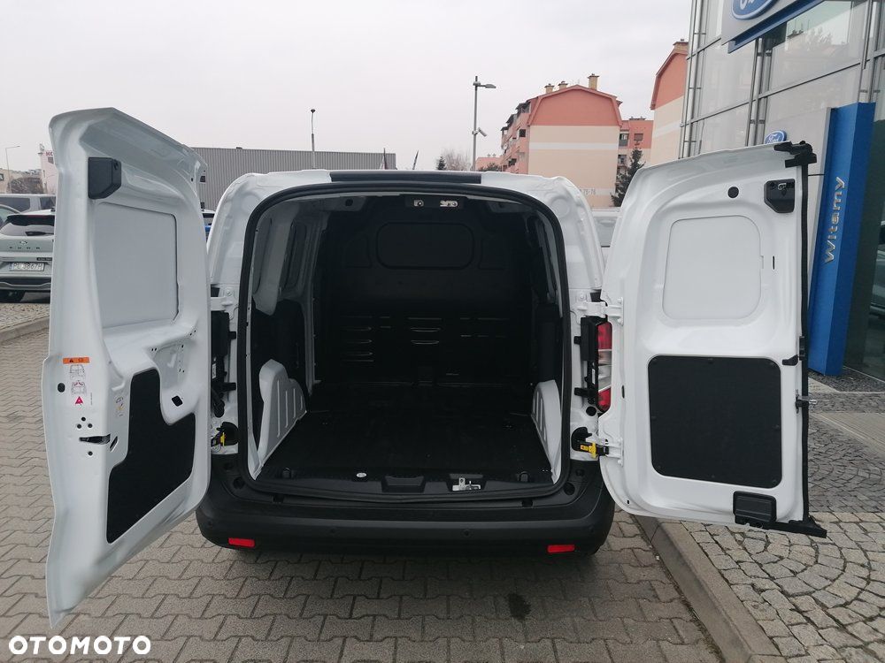 Ford Courier VAN - 12