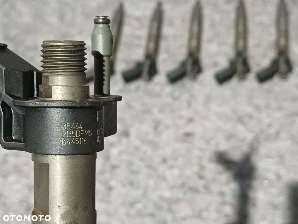 NR 4 Wtrysk, Wtryskiwacze paliwa do BMW X5 3.0TDI 7805428 03 - 6