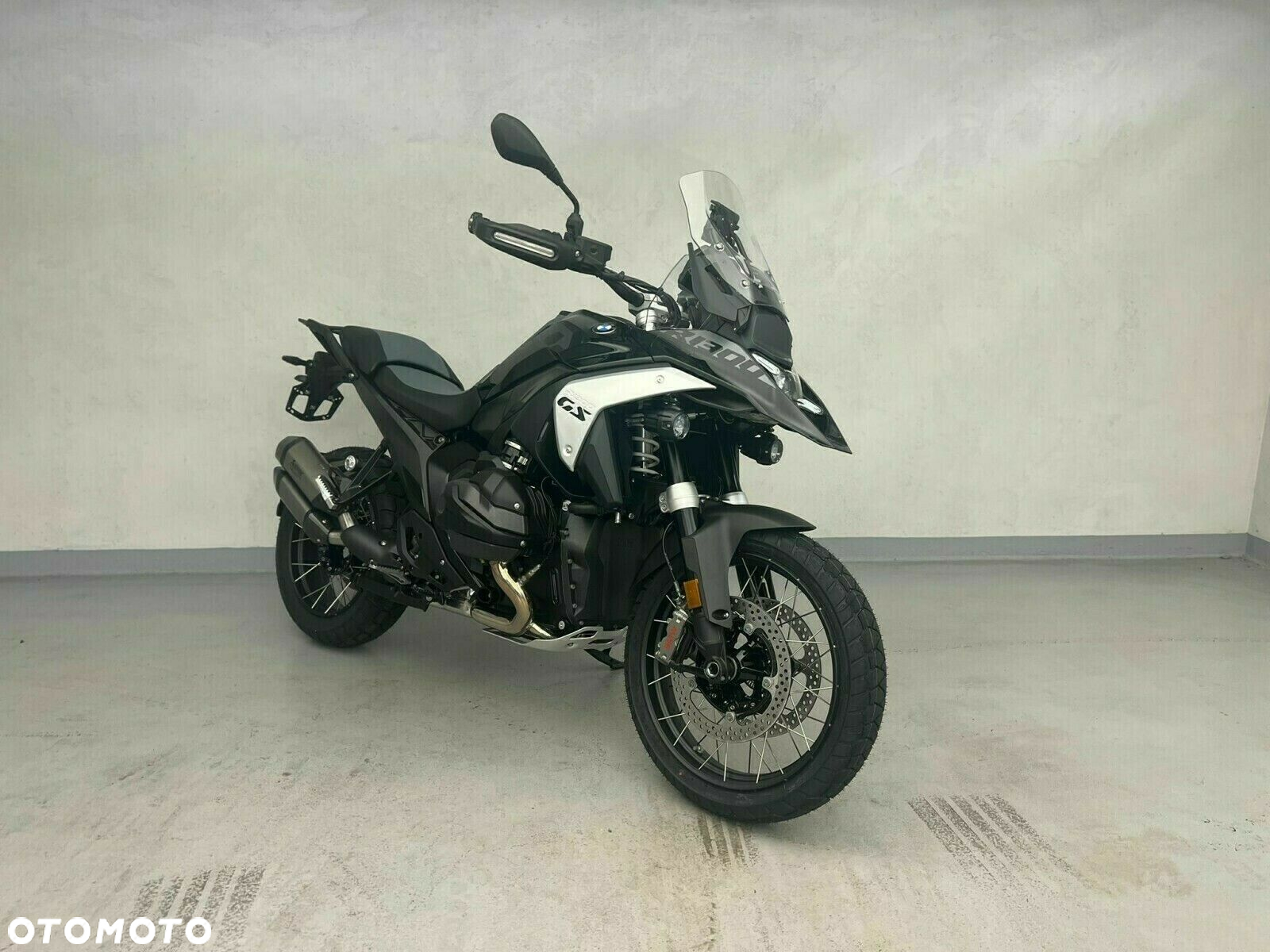 BMW R - 2