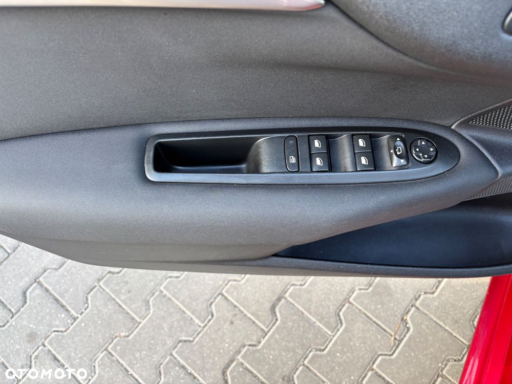 Citroën C4 1.2 PureTech Shine S&S - 16