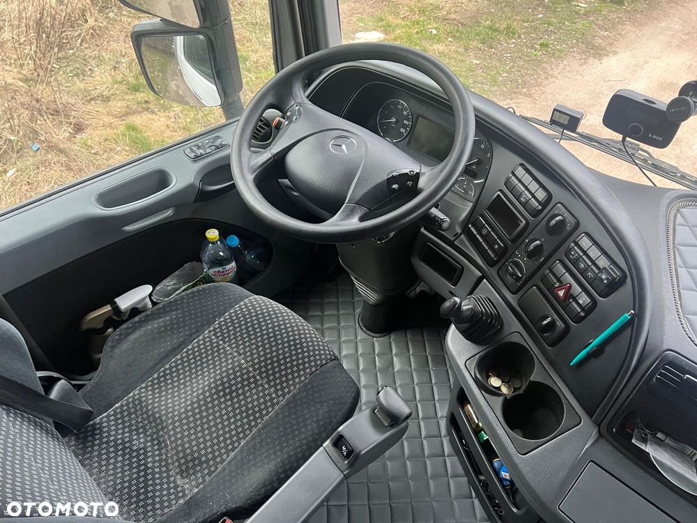 Mercedes-Benz Actros - 7