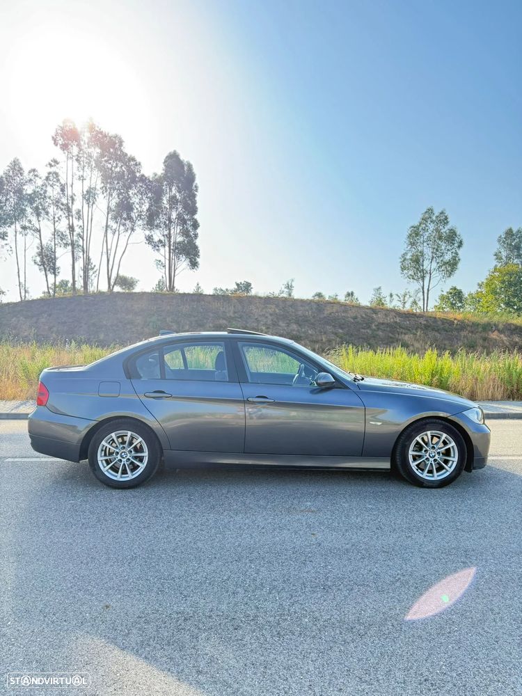 BMW 320 d - 6