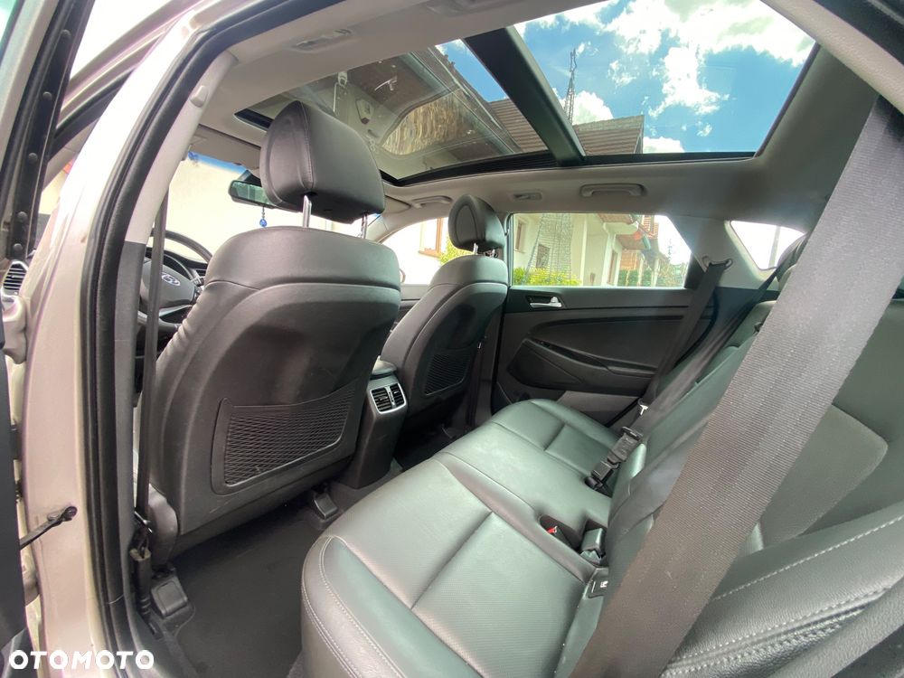 Hyundai Tucson 2.0 CRDI 4WD Premium - 5