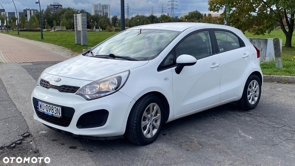 Kia Rio - 2