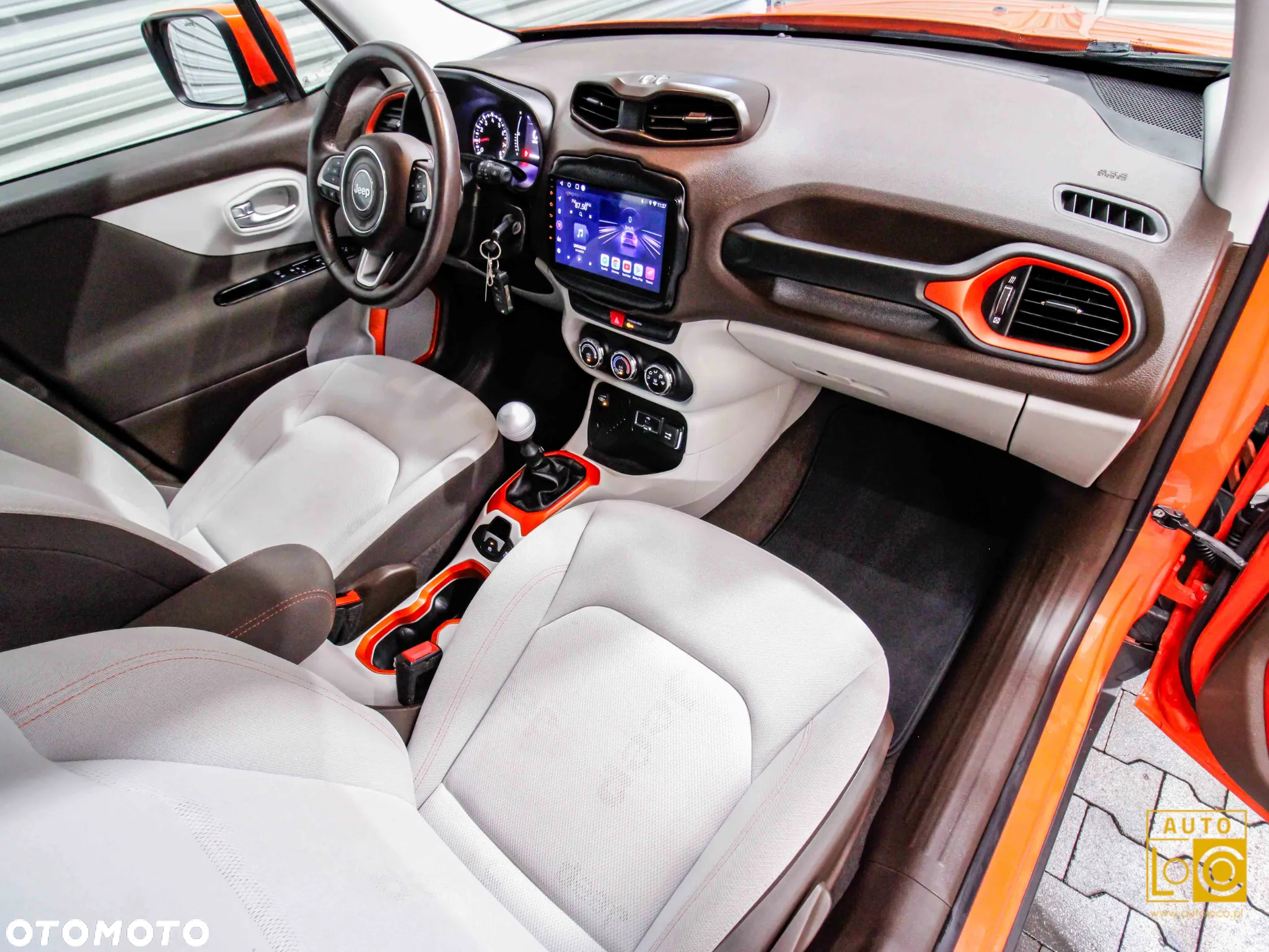Jeep Renegade 1.6 E-TorQ Longitude FWD - 10