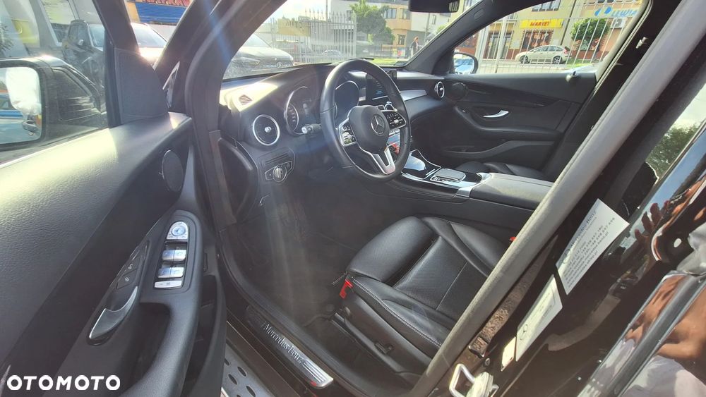 Mercedes-Benz GLC 220 d 4-Matic - 9