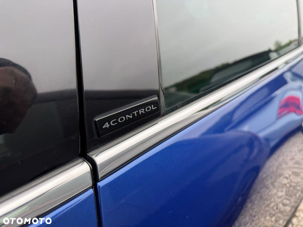 Renault Megane ENERGY TCe 205 EDC GT - 37