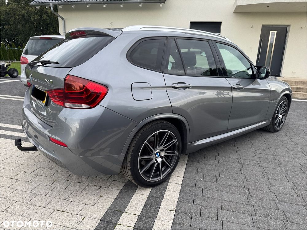 BMW X1 xDrive18d Sport Line - 12