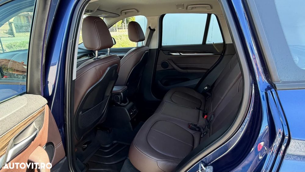 BMW X1 xDrive20d Aut. Sport Line - 12