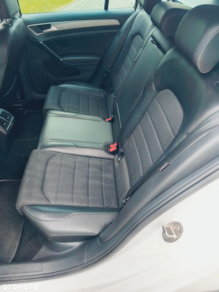 Volkswagen Golf 2.0 TDI (BlueMotion Technology) Comfortline - 12