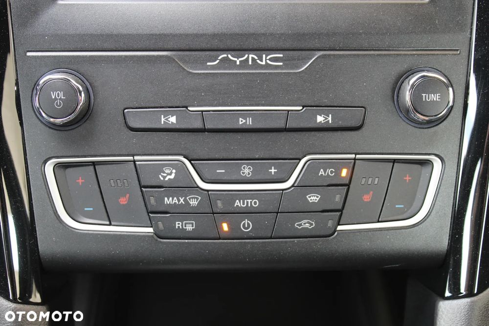 Ford Mondeo 1.5 EcoBoost Start-Stopp ST-Line - 20