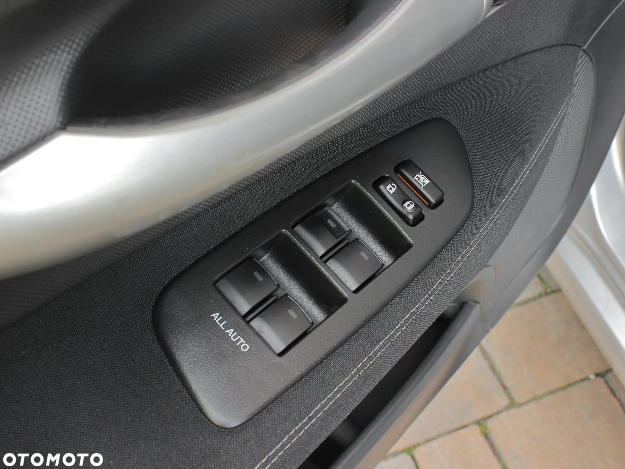 Toyota Auris 1.8 Hybrid Life - 21