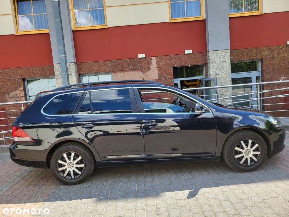 Volkswagen Golf - 5