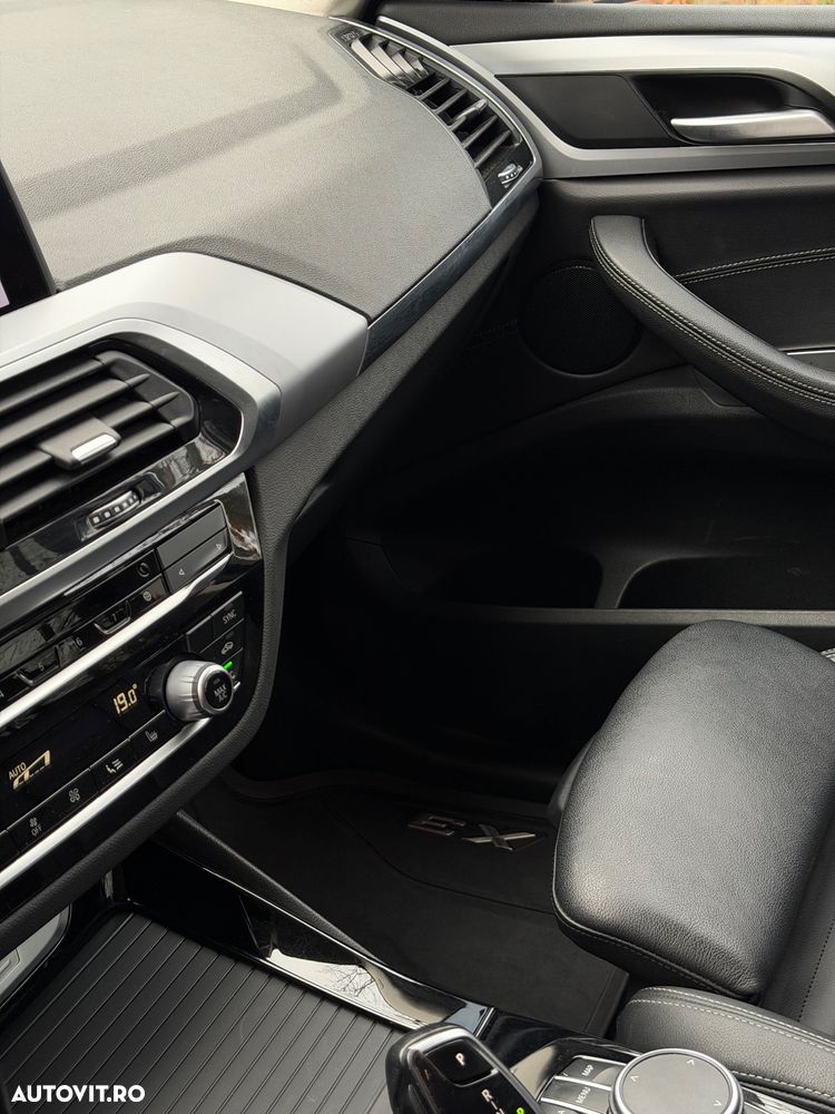 BMW X3 xDrive20d Aut. Advantage - 26