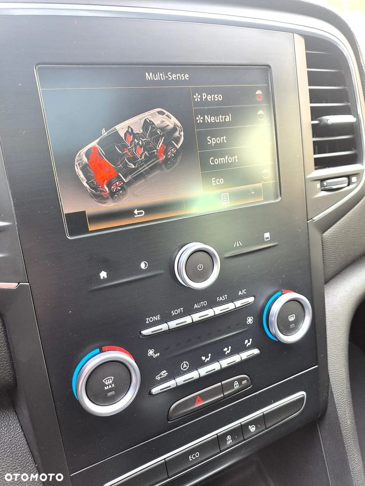 Renault Megane ENERGY dCi 130 Start & Stop Bose Edition - 22