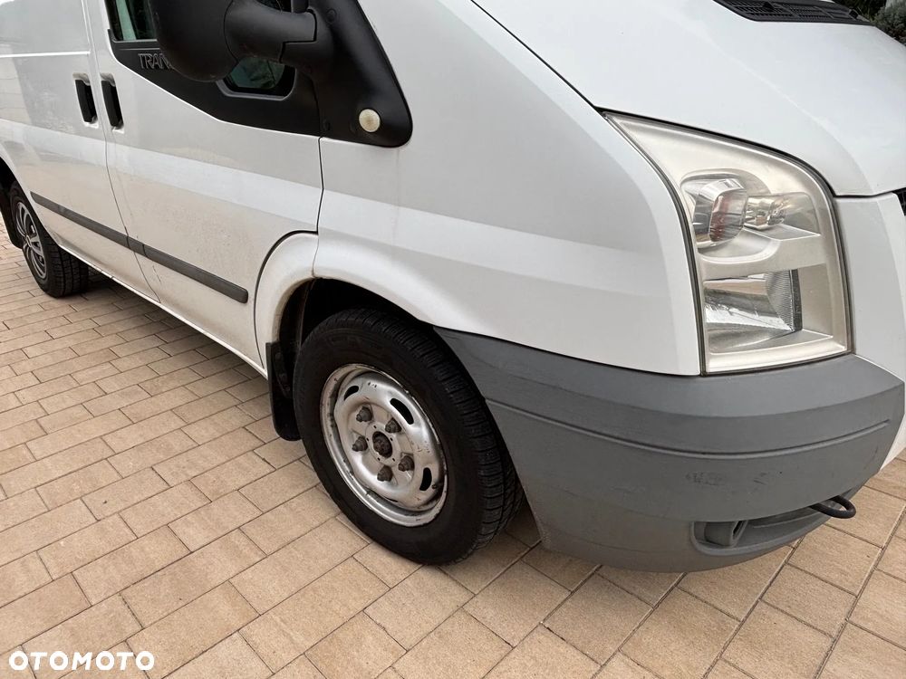 Ford Transit - 11