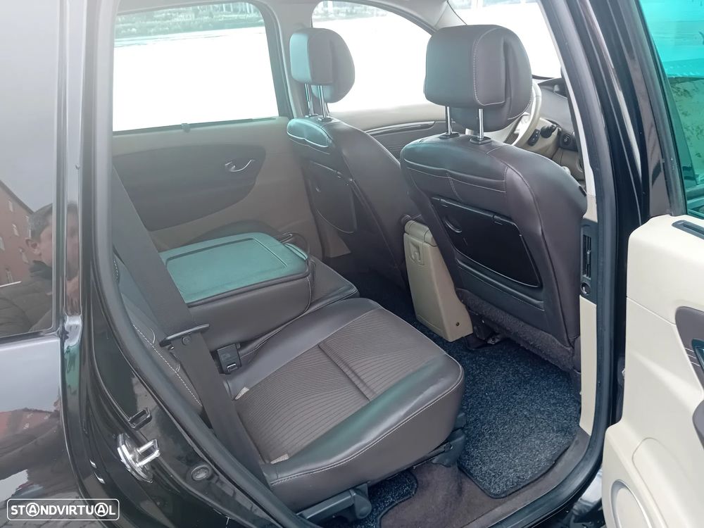 Renault Grand Scénic 1.5 dCi Dynamique S 7L - 20