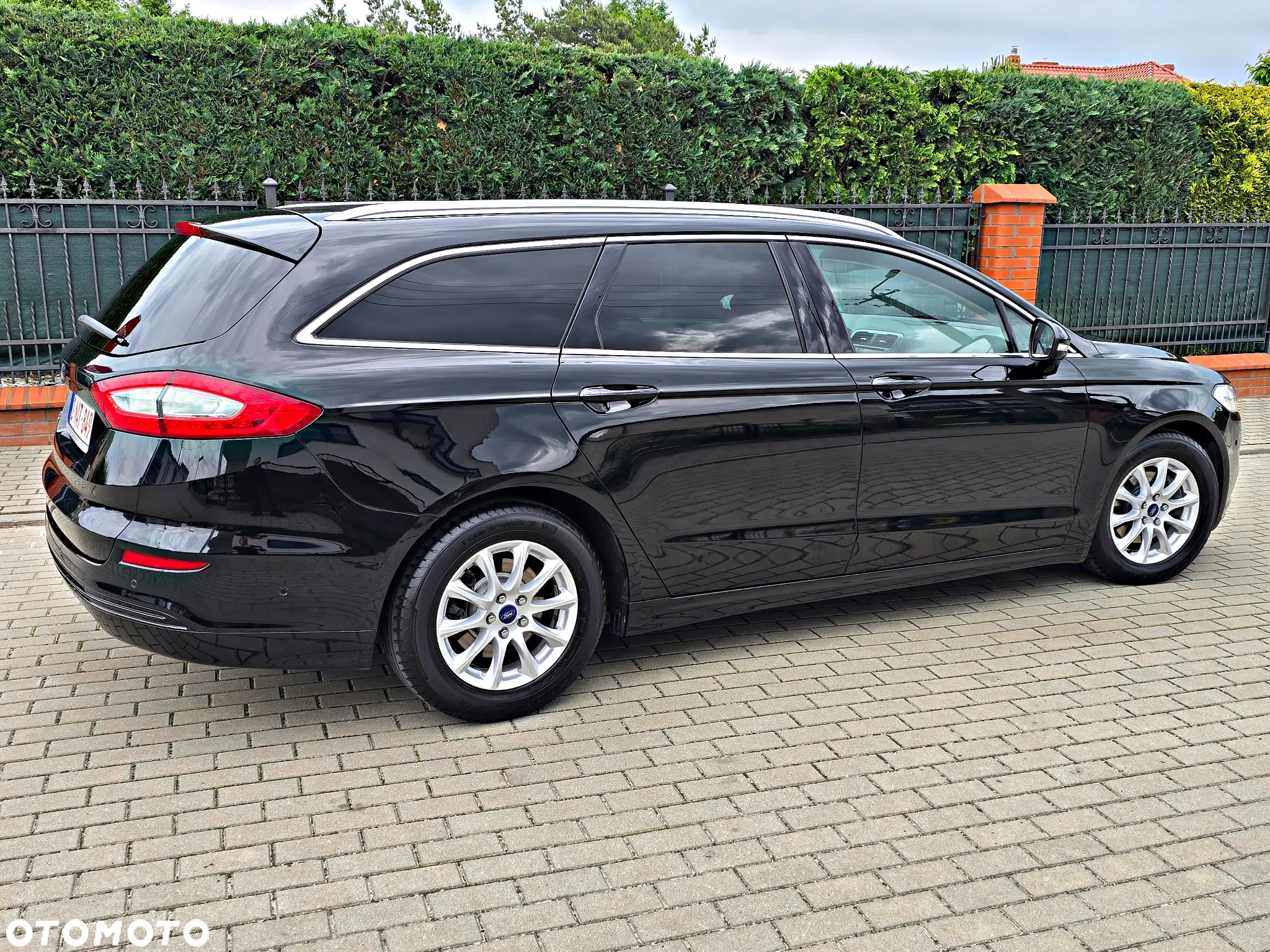 Ford Mondeo 2.0 TDCi Titanium - 17