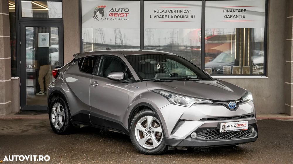 Toyota C-HR 1.8 HSD 122 CP 4x2 CVT Style - 4