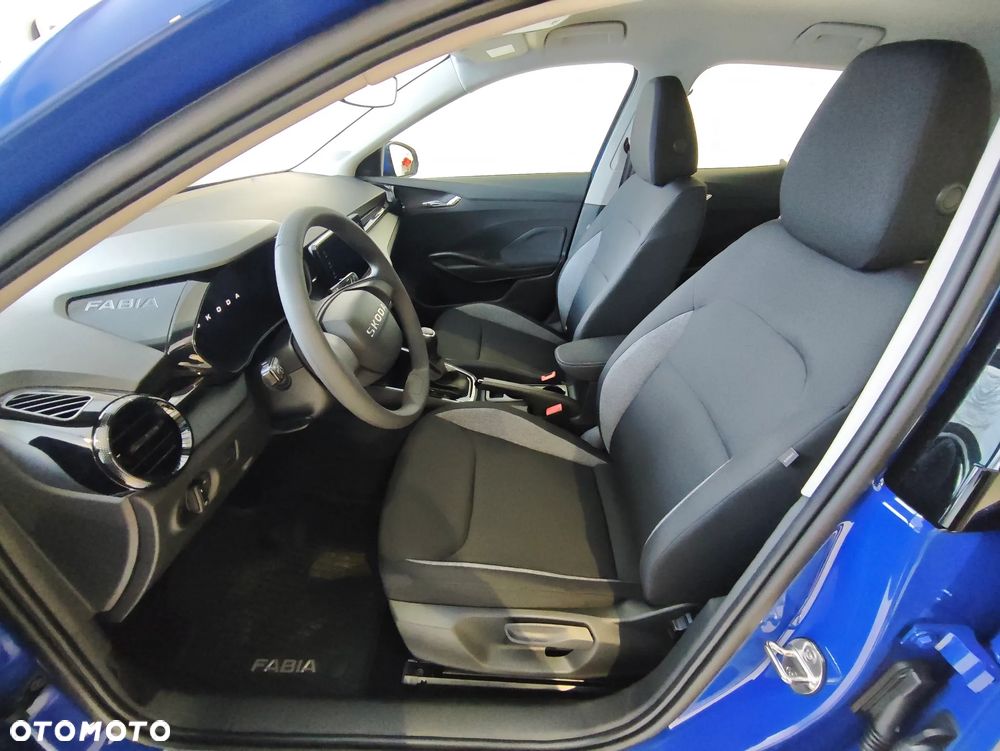 Skoda Fabia - 12