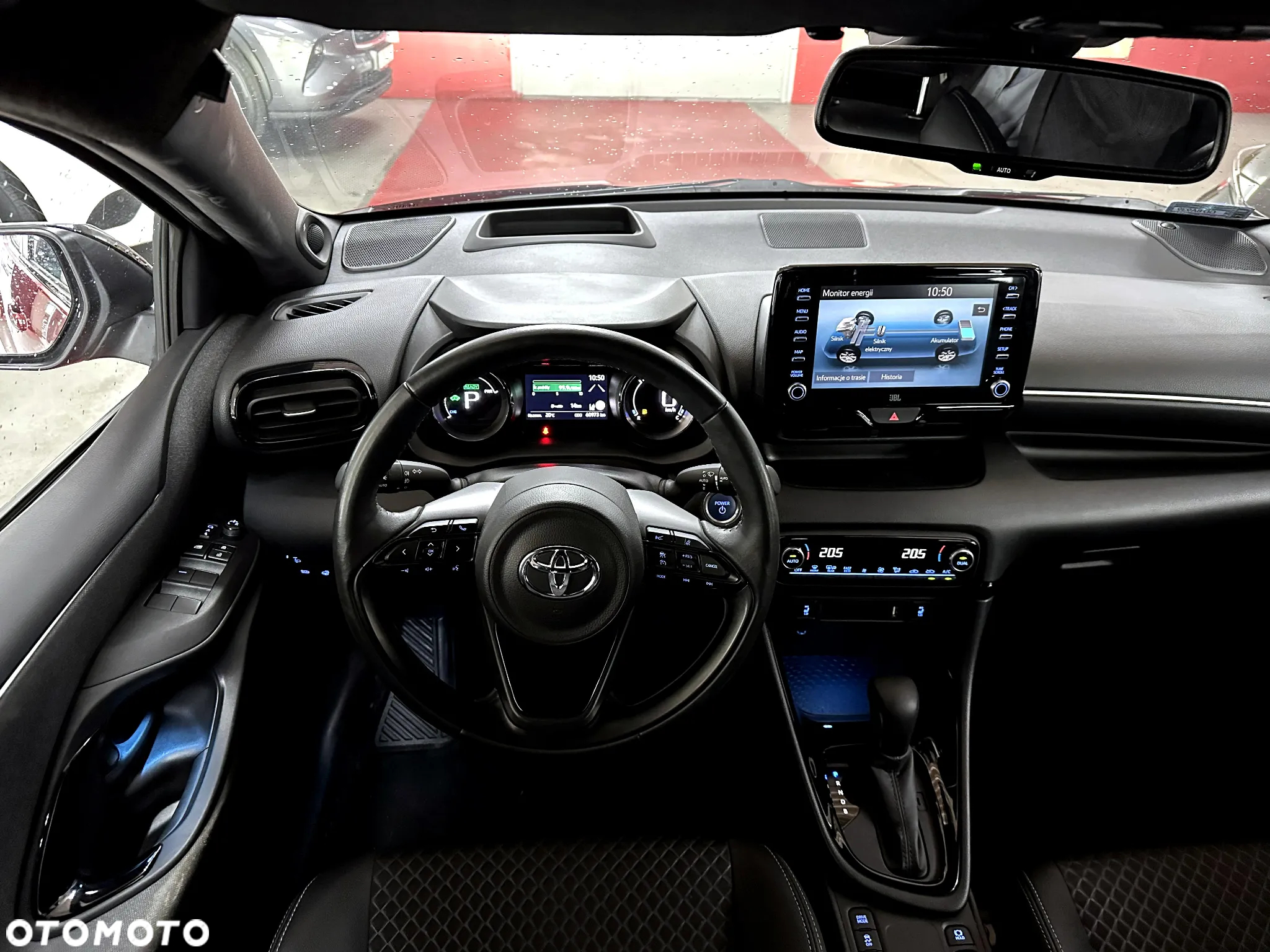 Toyota Yaris Hybrid 1.5 Selection Elegant - 12