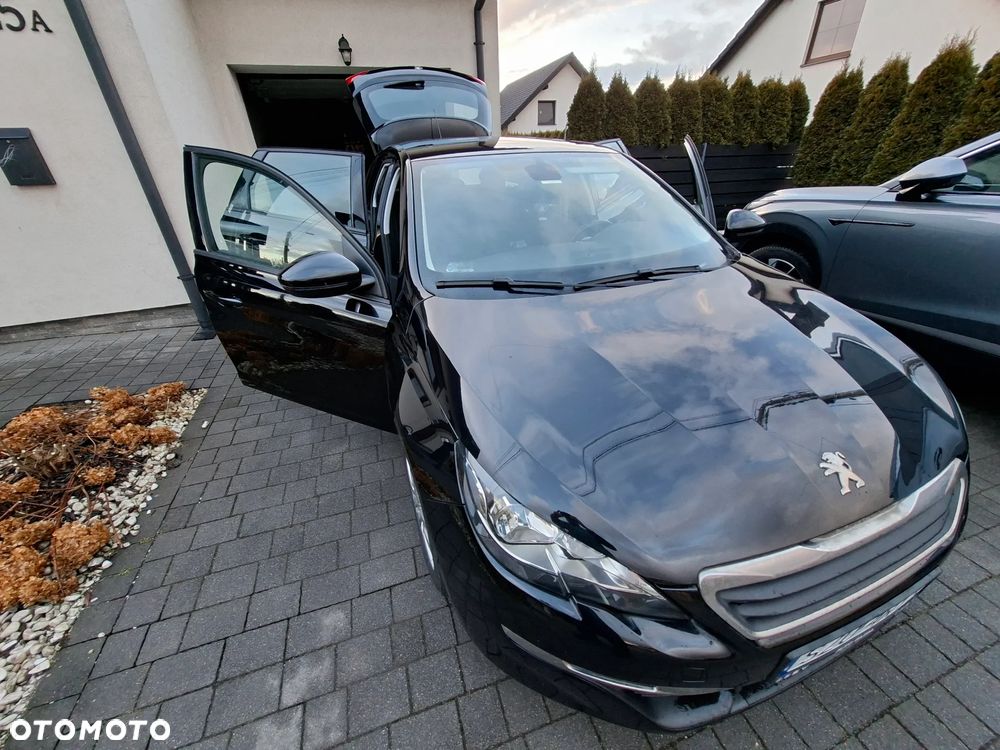 Peugeot 308 1.2 PureTech Active S&S - 1