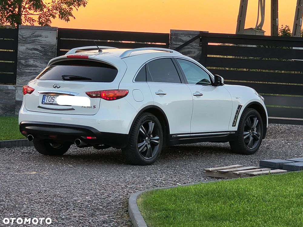 Infiniti FX FX30d S Premium - 17