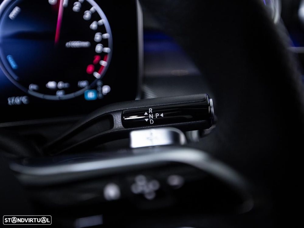 Mercedes-Benz C 300 e T 9G-TRONIC AMG Line - 22