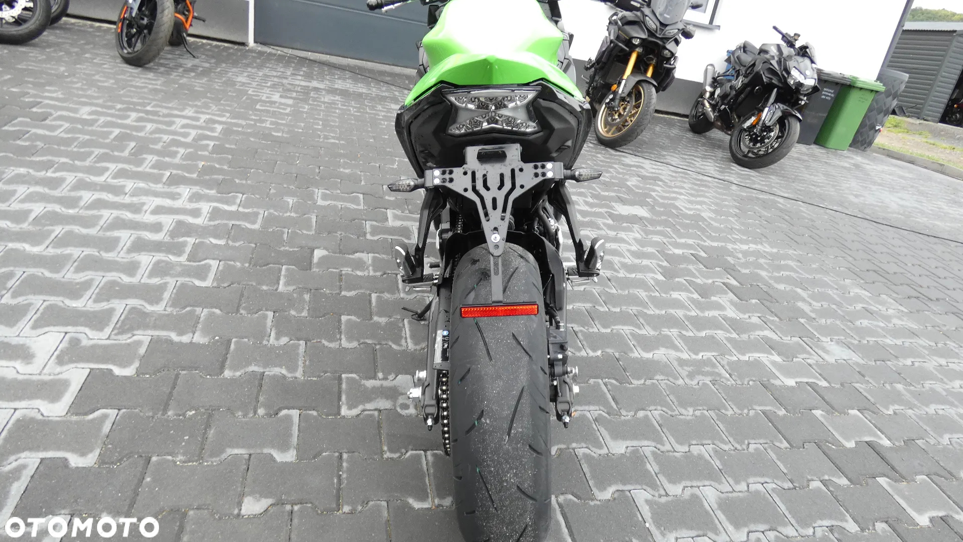 Kawasaki Ninja - 4