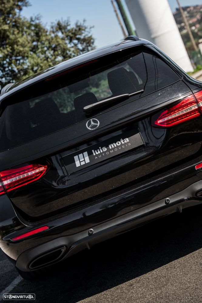 Mercedes-Benz E 300 de 4Matic 9G-TRONIC AMG Line - 16