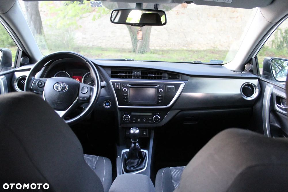 Toyota Auris 1.33 VVT-i Premium - 15