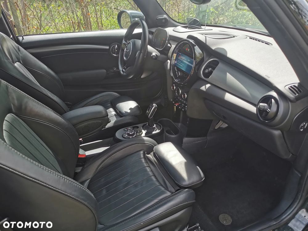 MINI John Cooper Works Essential Trim - 11