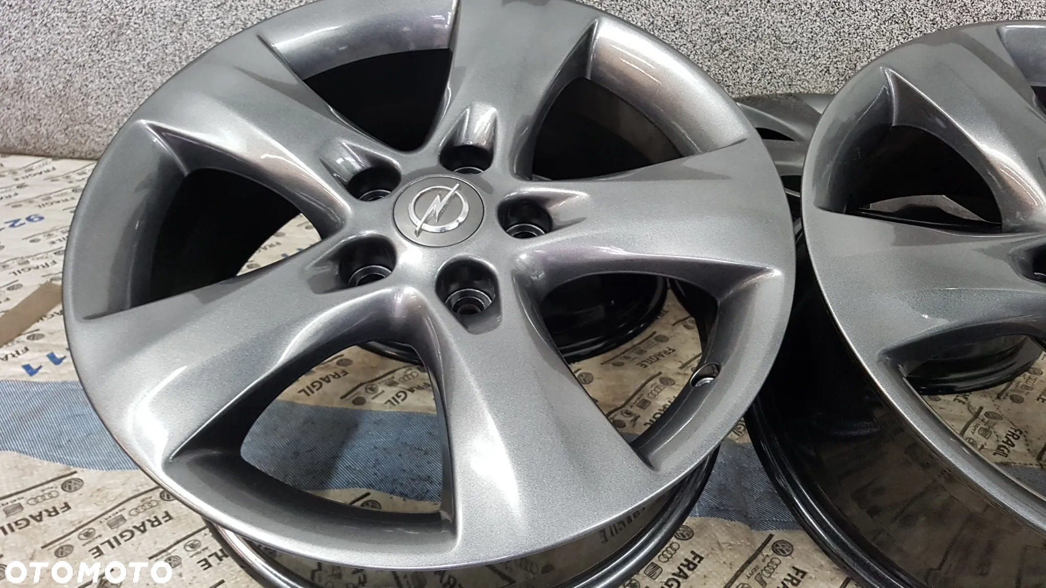 FELGI ALU ORYGINAŁ GM OPEL INSYGNIA B ASTRA J ZAFIRA C  7jx17  ET44 5x115 CZUJNIKI - 11