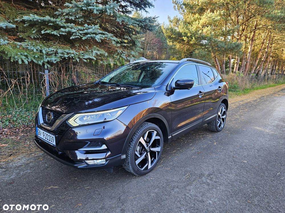Nissan Qashqai 1.6 DIG-T Tekna - 1