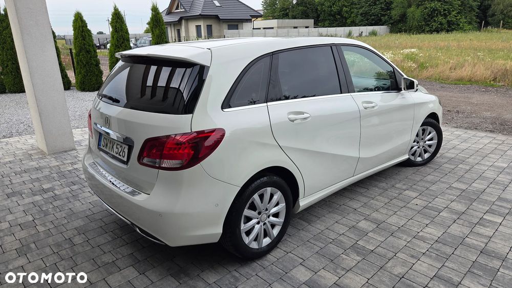 Mercedes-Benz Klasa B 200 (BlueEFFICIENCY) 7G-DCT - 27