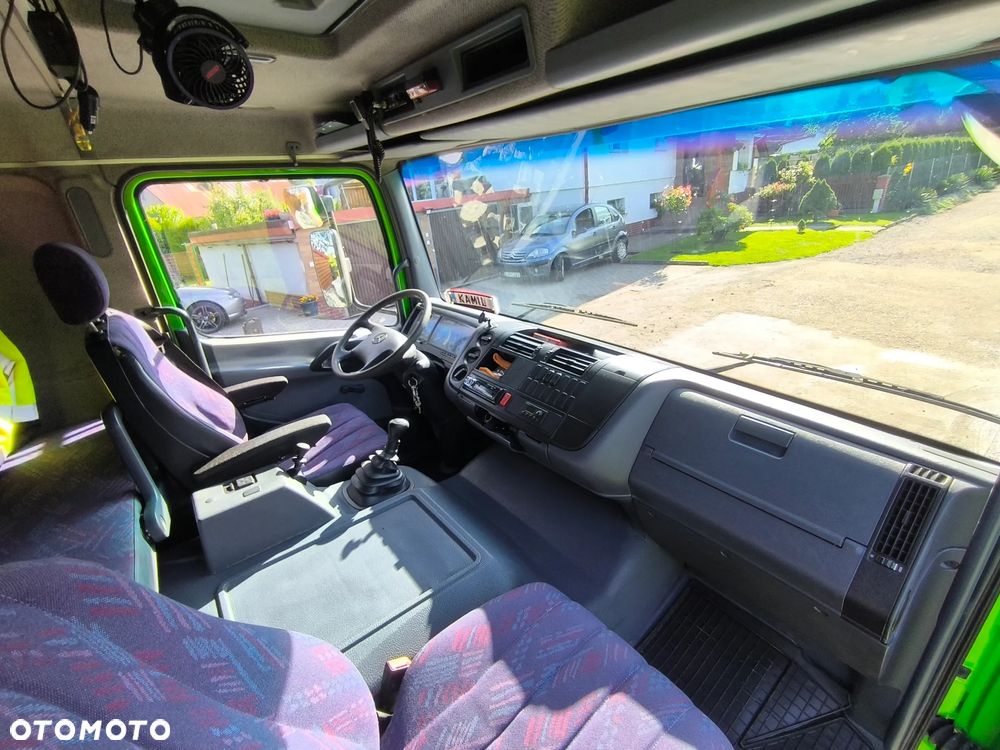 Mercedes-Benz Atego - 32
