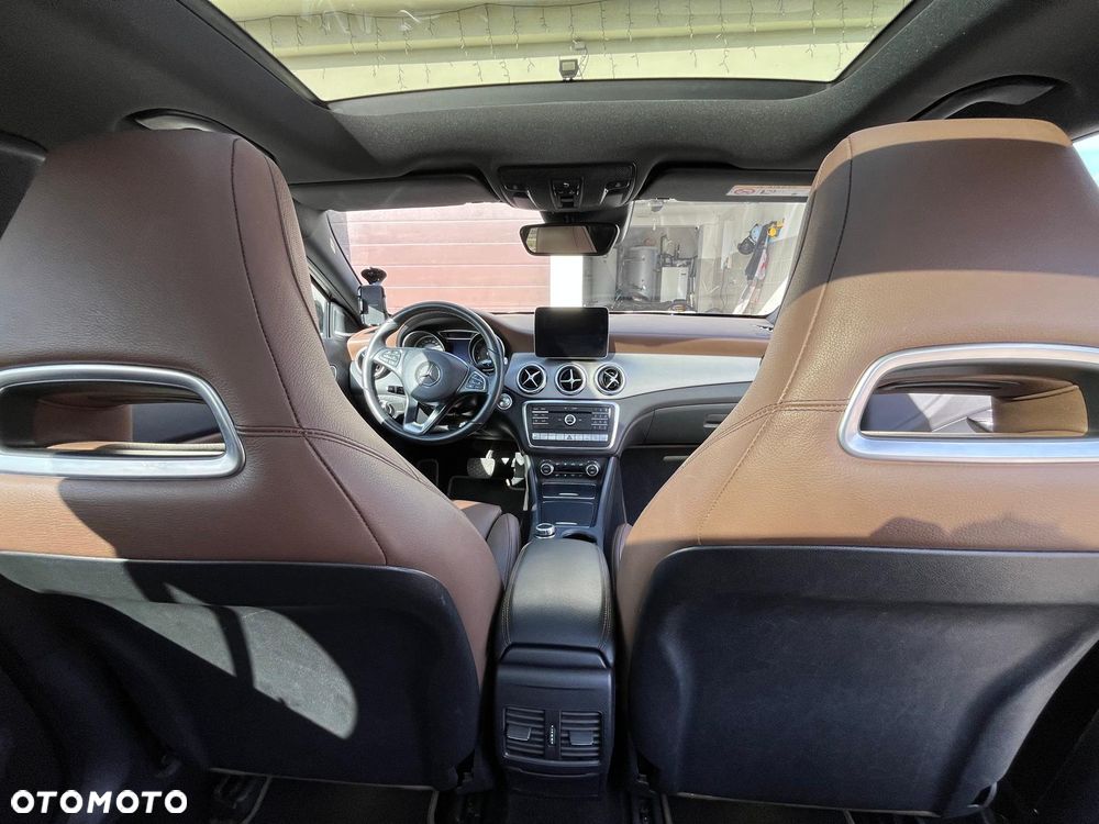 Mercedes-Benz GLA 220 4-Matic - 19