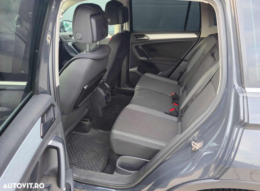 Volkswagen Tiguan 2.0 TDI SCR 4MOTION (BlueMotion Techn.) DSG Sound - 14