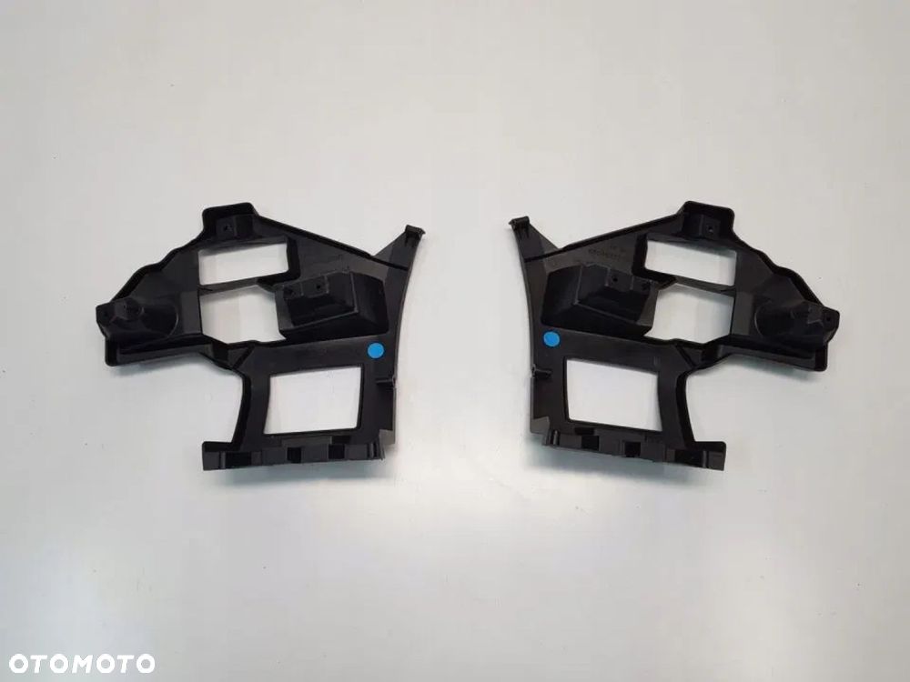 ŚLIZG ZDERZAKA LEWY PRAWY TYŁ MEGANE IV SEDAN - 2